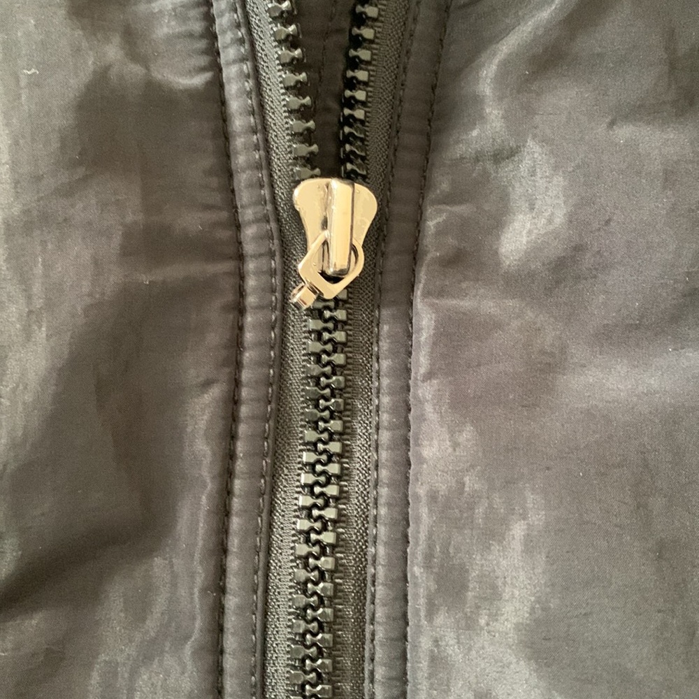 ❄️ Laundry by Shelli Segal black puffer coat. Size L. - Picture 13 of 13